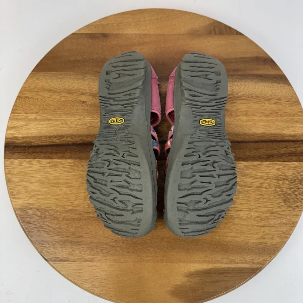 Big Kids Keen Whisper Pink Waterproof Outdoor Hiking Sandals Shoes Size 5 Y‎ GUC